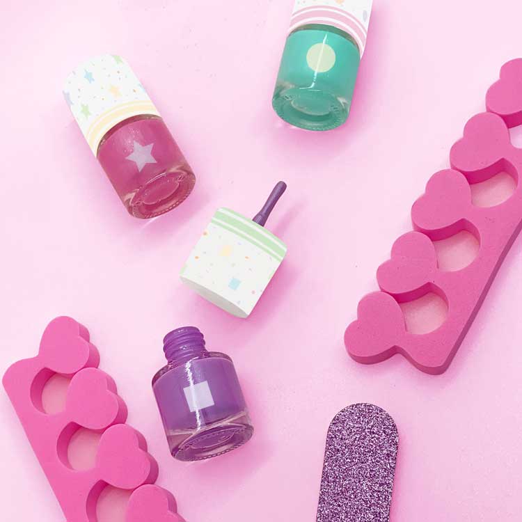 Traje de esmalte de uñas TM615